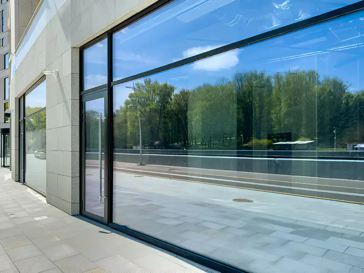 Custom commercial windows installation services in Calgary for businesses